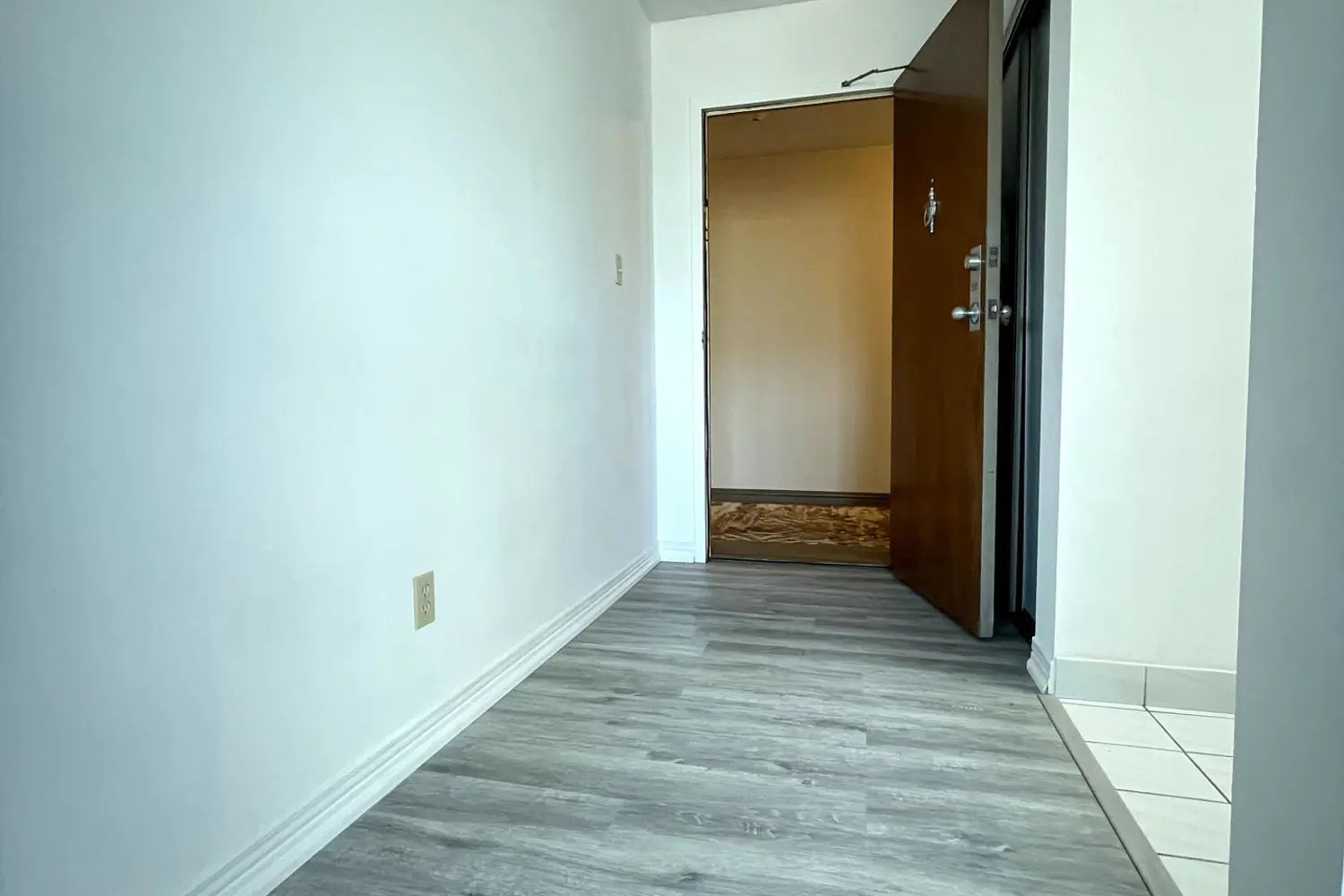 Additional image 9 of 711 Rossland Road 505