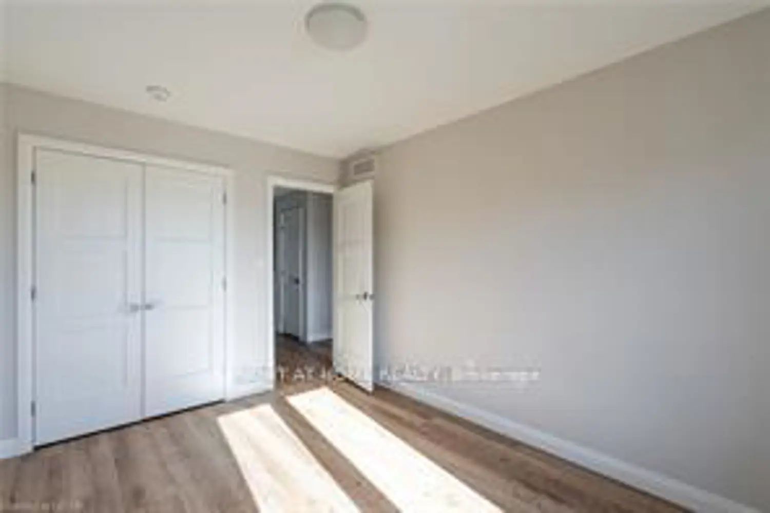 Additional image 8 of 17 Nicholson Street 36