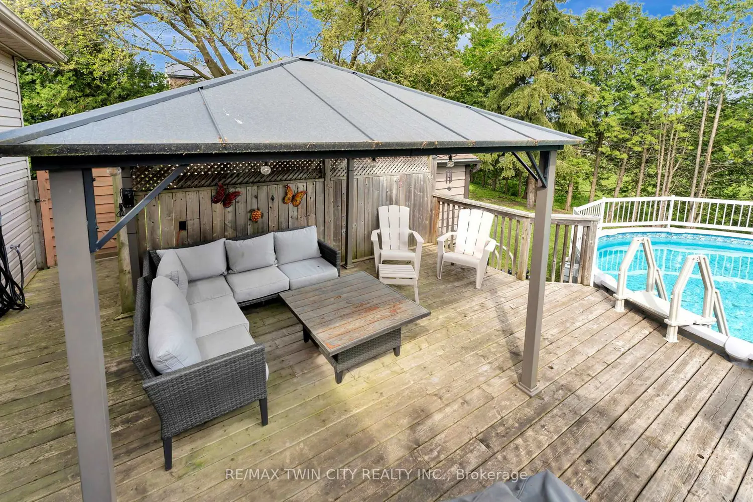 Additional image 17 of 1565 Old Brock Street