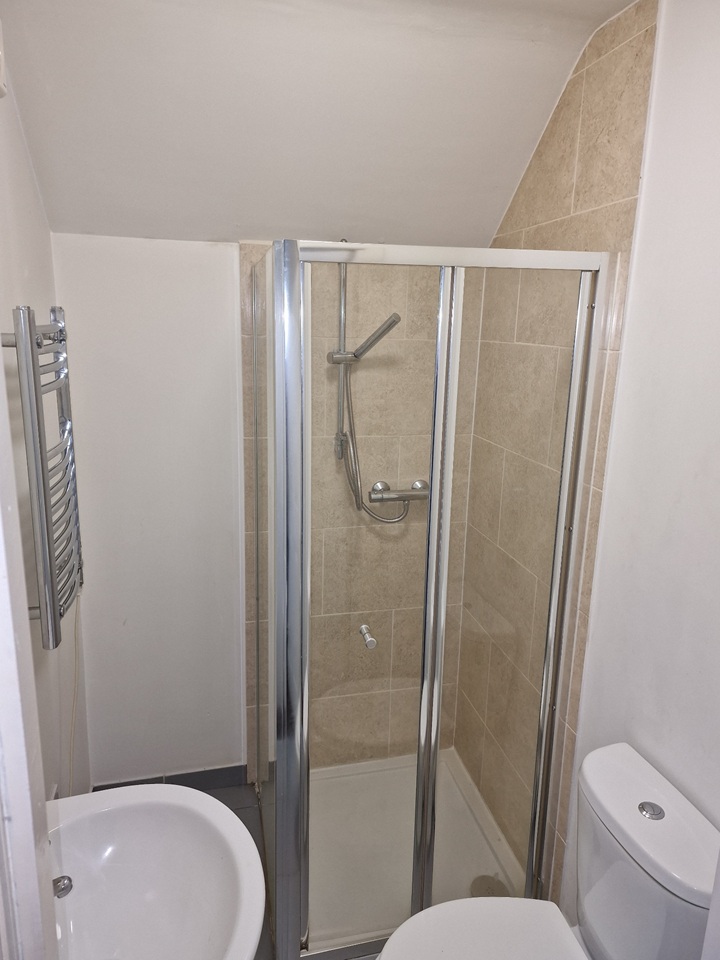 Additional image 7 of Bedsit, Summer Road, B23, N1 7GU