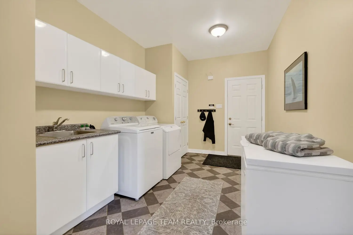 Additional image 15 of 1611 Landel Drive