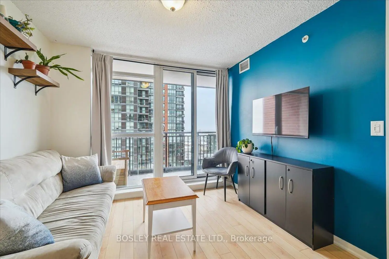 Additional image 7 of 800 Lawrence Avenue 1419