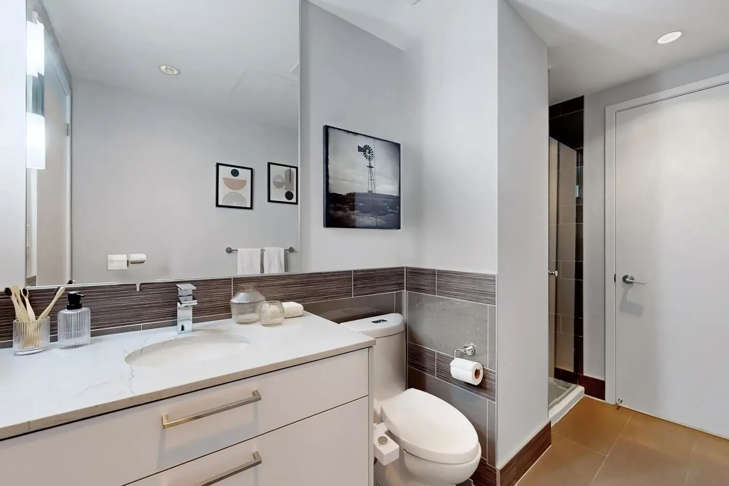 Additional image 11 of 390 Cherry Street 2902