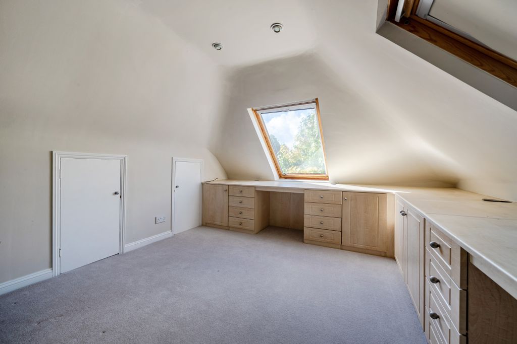 Additional image 12 of 3 bed maisonette for salePark Lane, Salisbury SP1