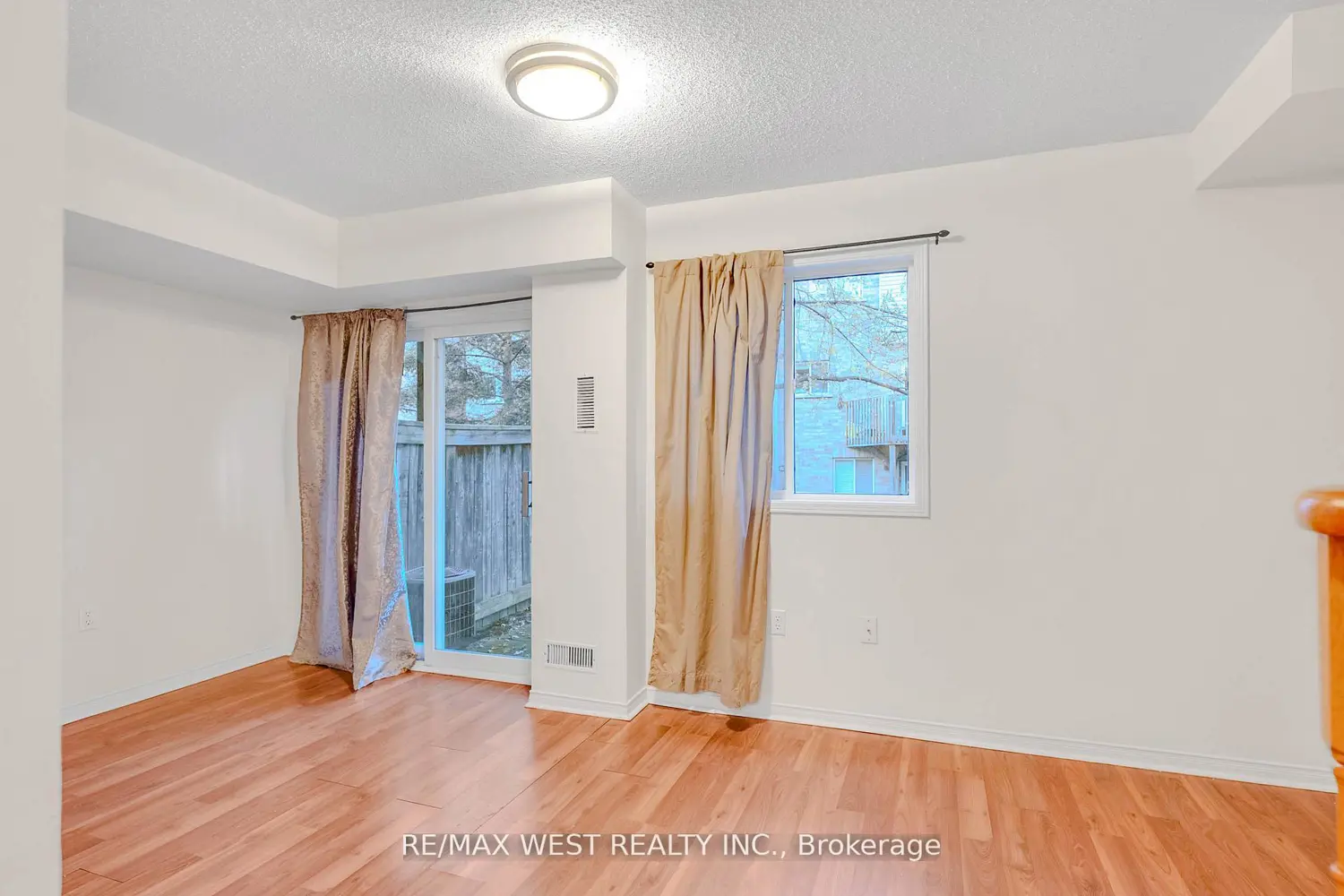 Additional image 17 of 5530 Glen Erin Drive 182