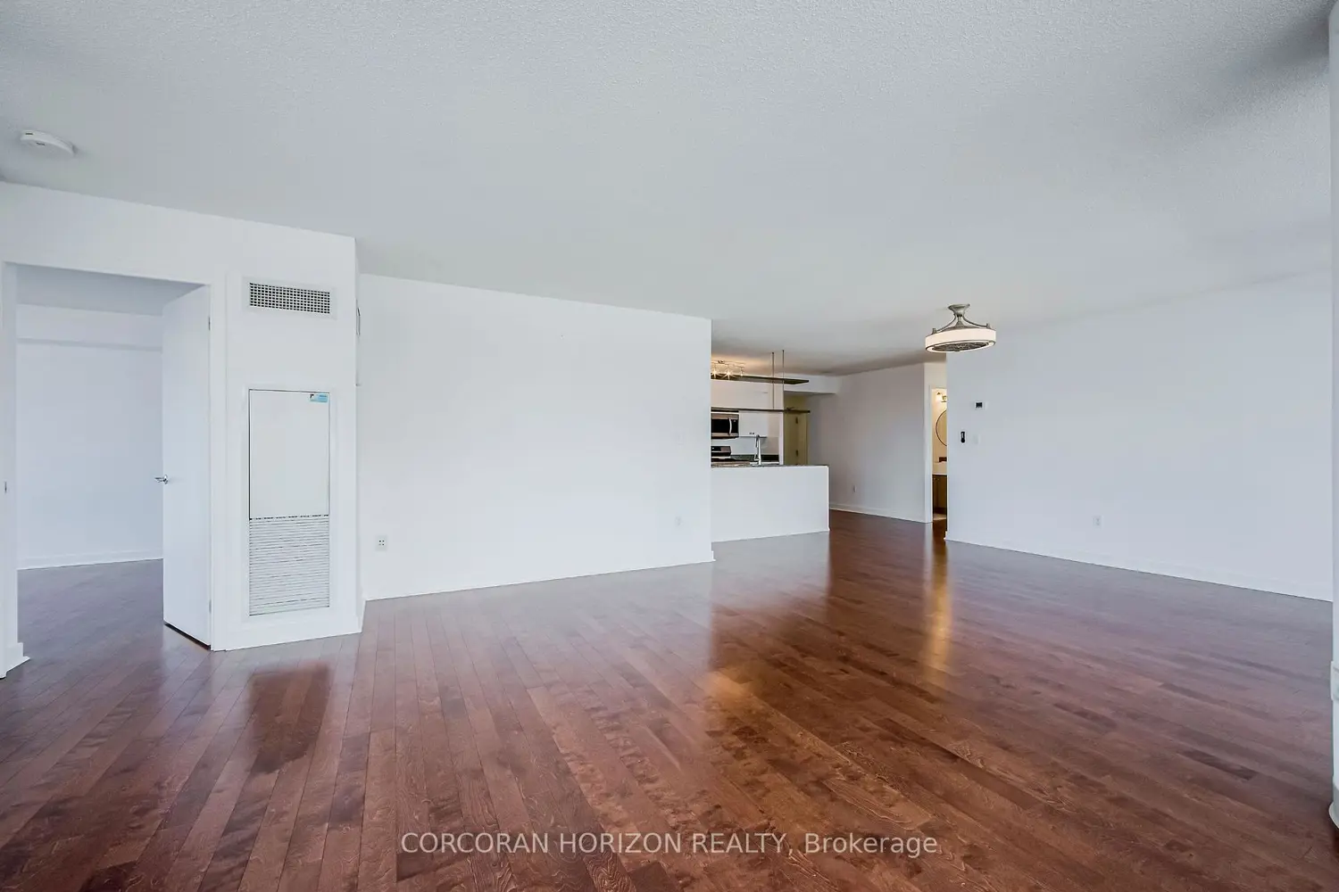 Additional image 4 of 10 Navy Wharf Court 609