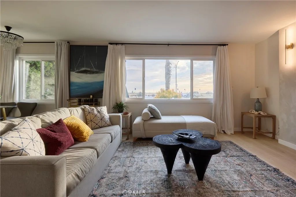 Additional image 3 of 5267 E Ocean Boulevard, Long Beach, CA 90803