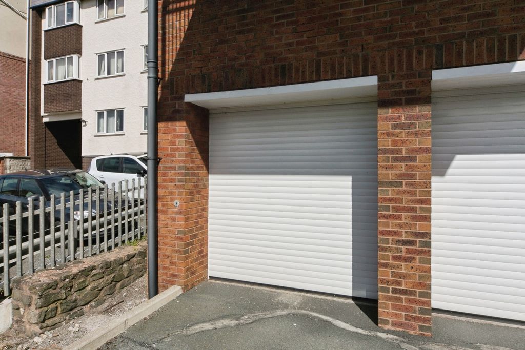 Additional image 3 of 2 bed flat for saleDeganwy Road, Deganwy, Conwy LL31
