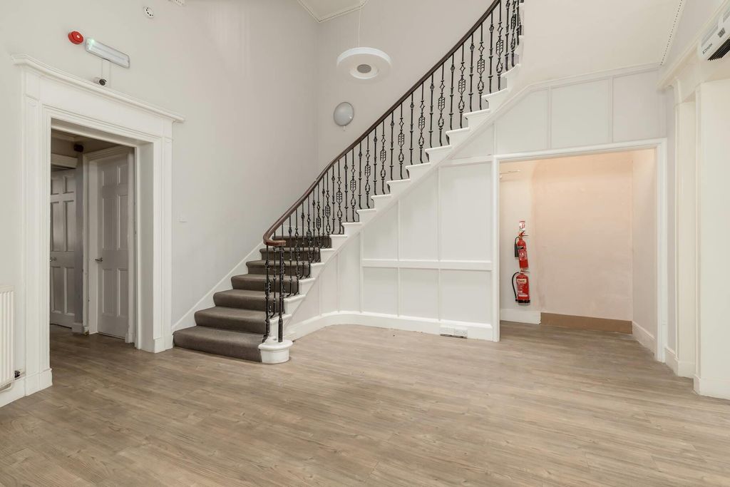 Additional image 4 of Town house for saleCoates Crescent, Edinburgh EH3