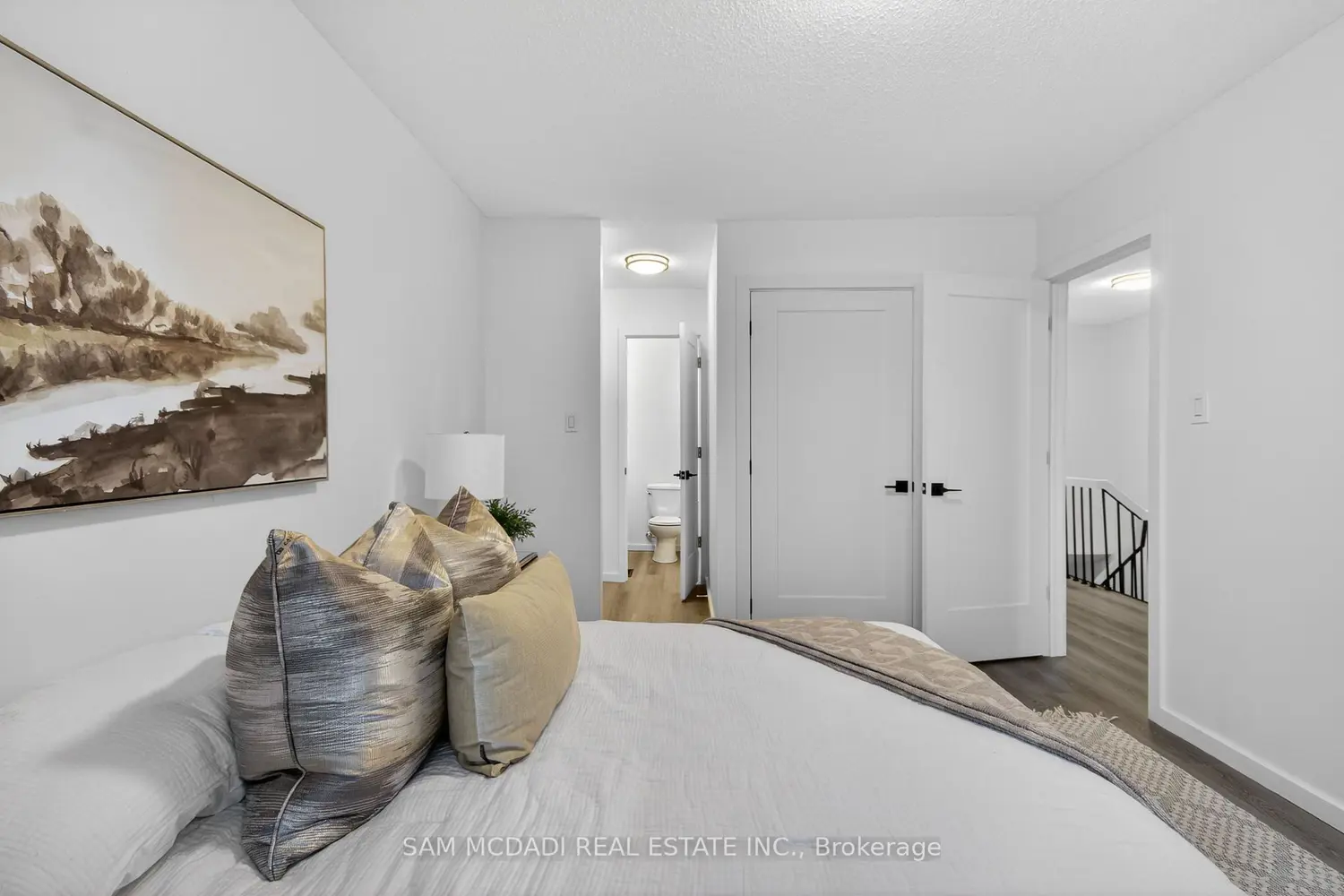 Additional image 8 of 2120 Rathburn Road 43