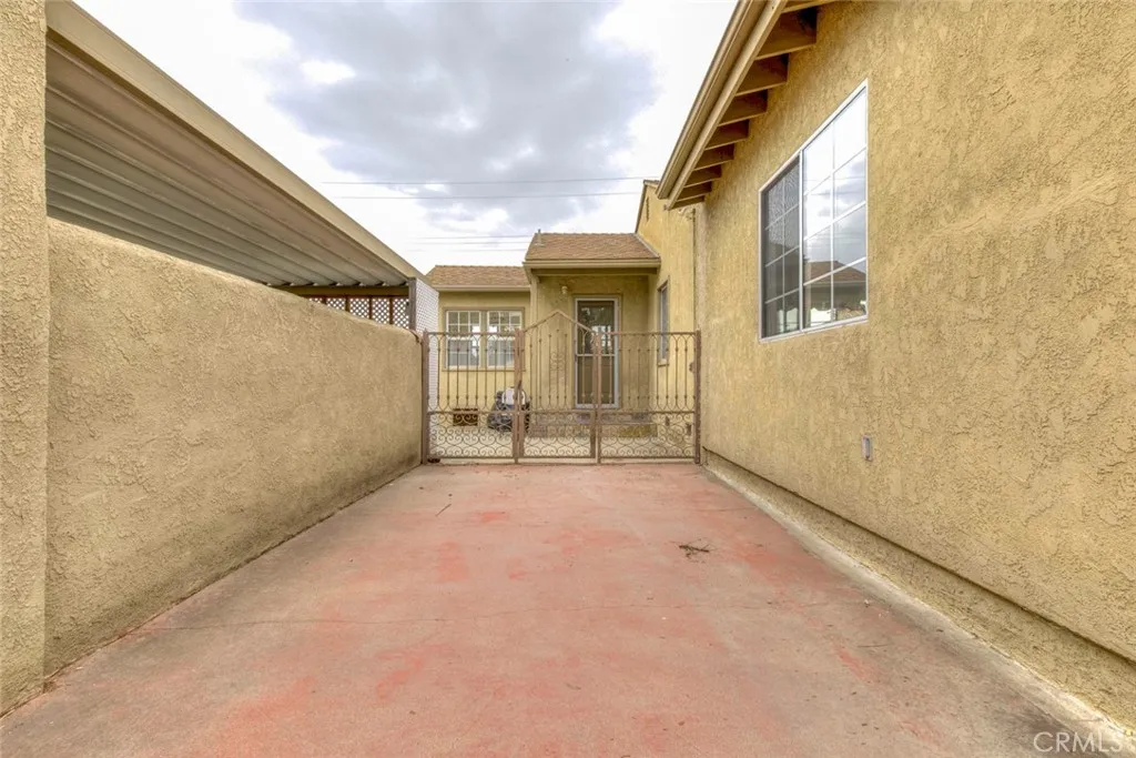 Additional image 76 of 6622 Varna Ave, Van Nuys, CA 91401