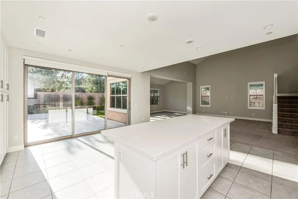 Additional image 9 of 201 Evaroad, Irvine, CA 92602