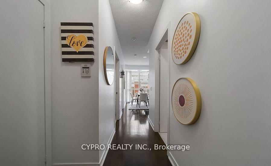 Additional image 3 of 601-770 Bay Street, Toronto, ON, M5G 0A6