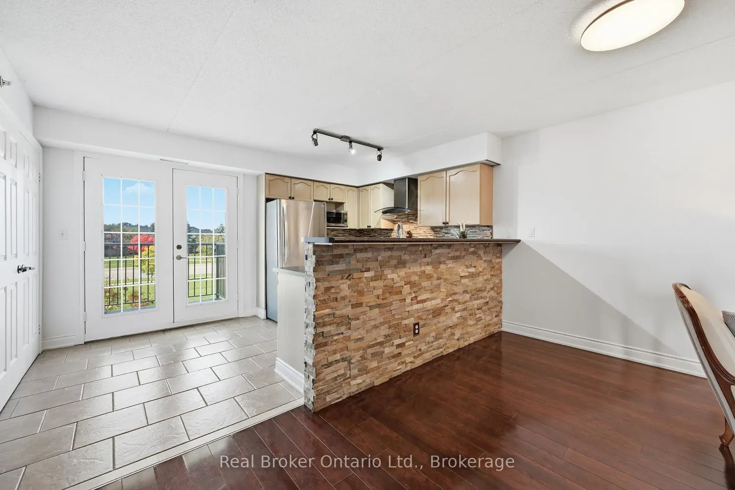 Additional image 12 of 1480 Bishops Gate 315