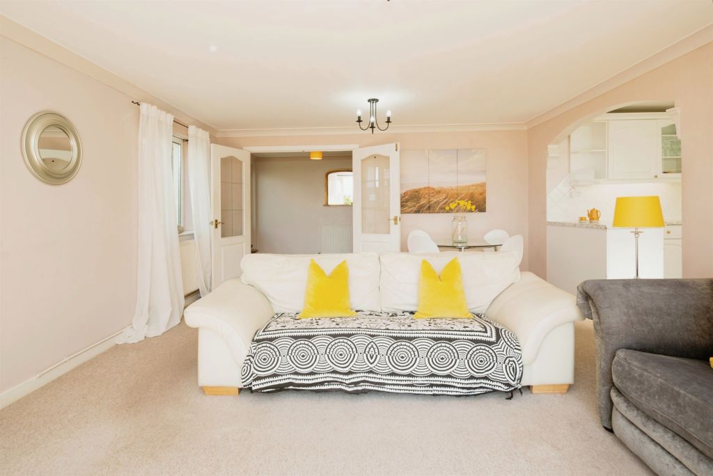 Additional image 9 of 2 bed flat for saleSeaview Drive, Ogmore-By-Sea CF32