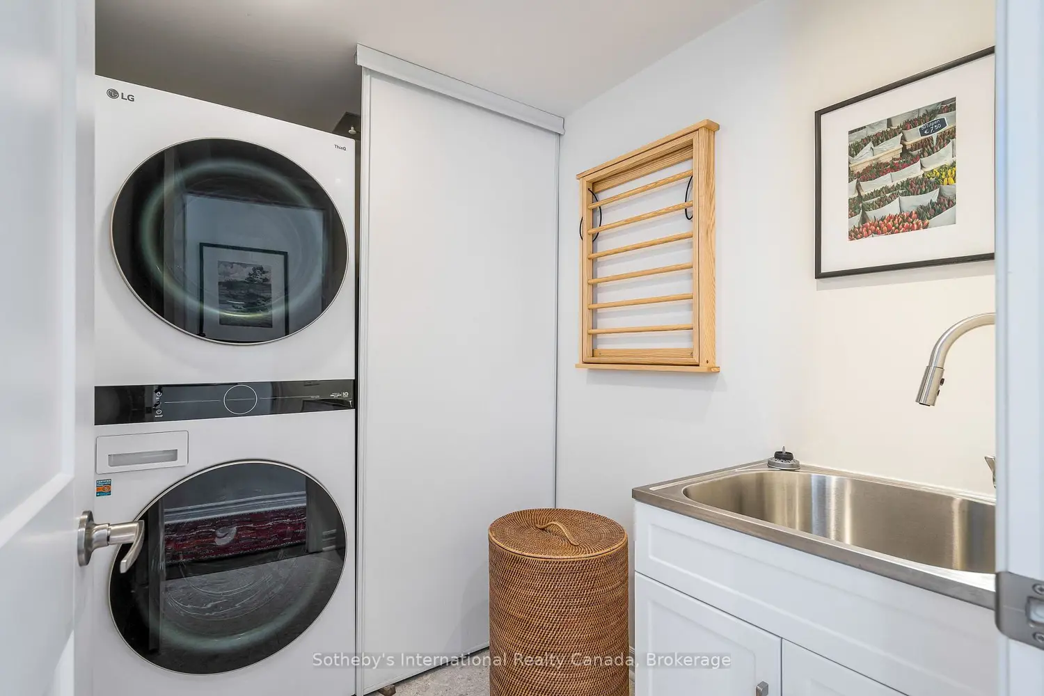 Additional image 14 of 6 Brandy Lane 302