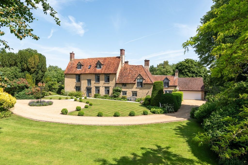 6 bed country house for saleChurch Lane, Yielden, Bedfordshire MK44
