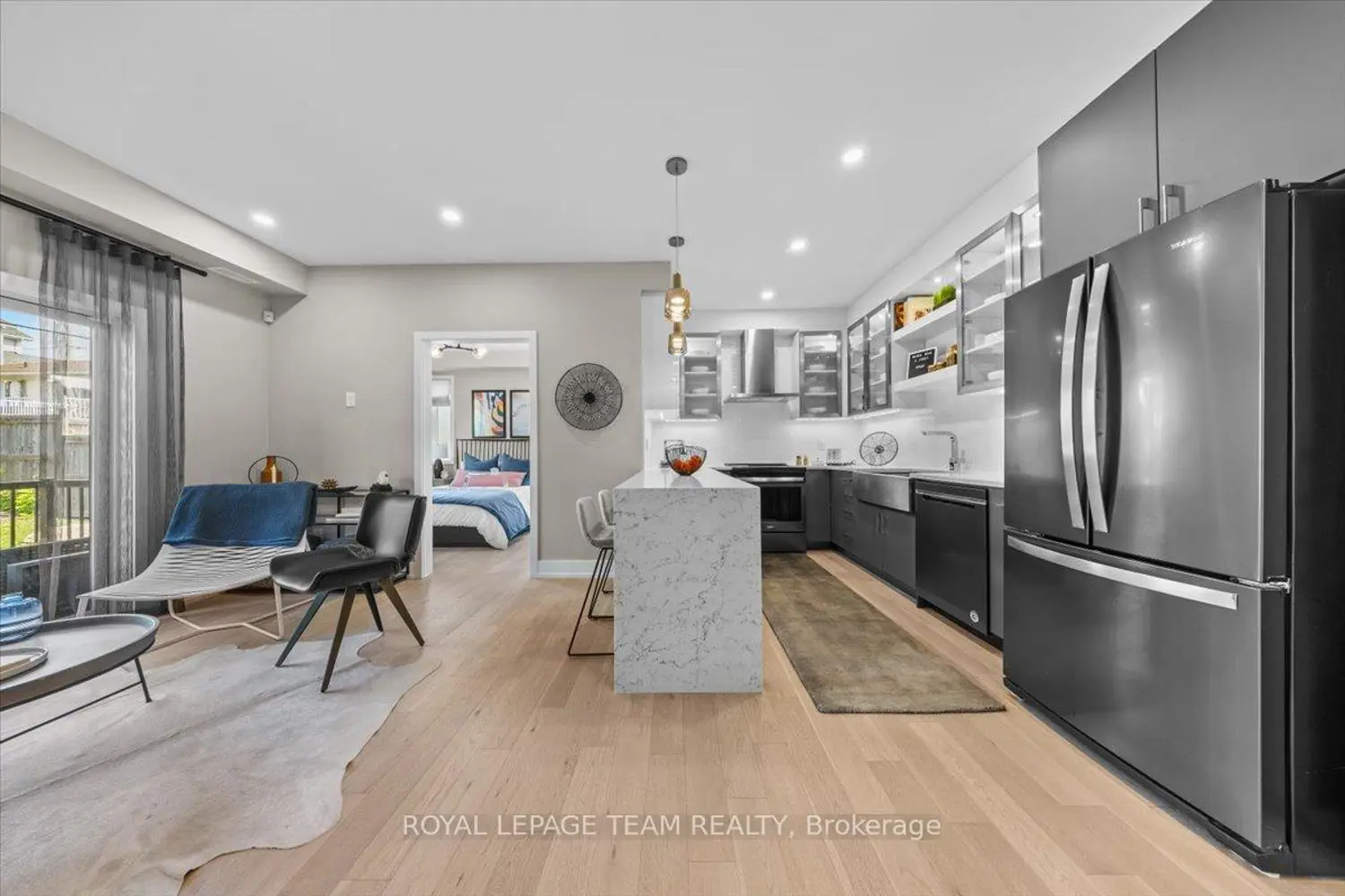 Additional image 8 of 2376 Tenth Line Road 205