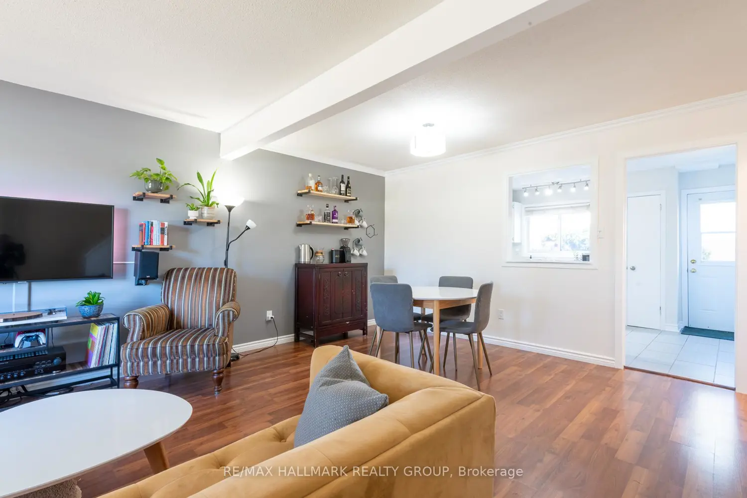 Additional image 3 of 55E Foxfield Drive