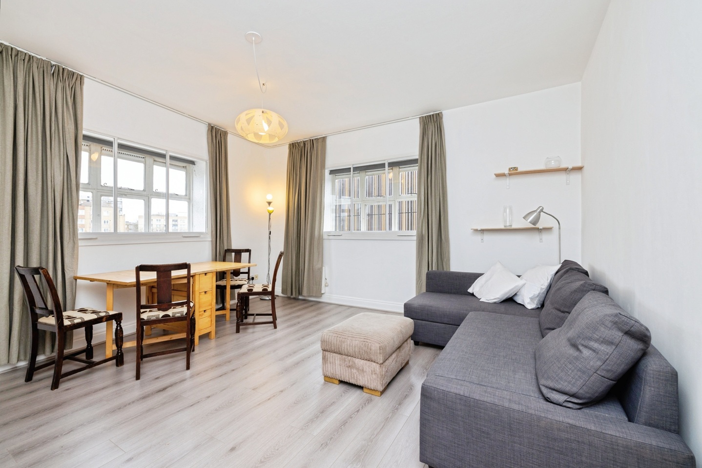 Additional image 3 of 2 Bed Flat, Whitechapel Road, E1, N1 7GU