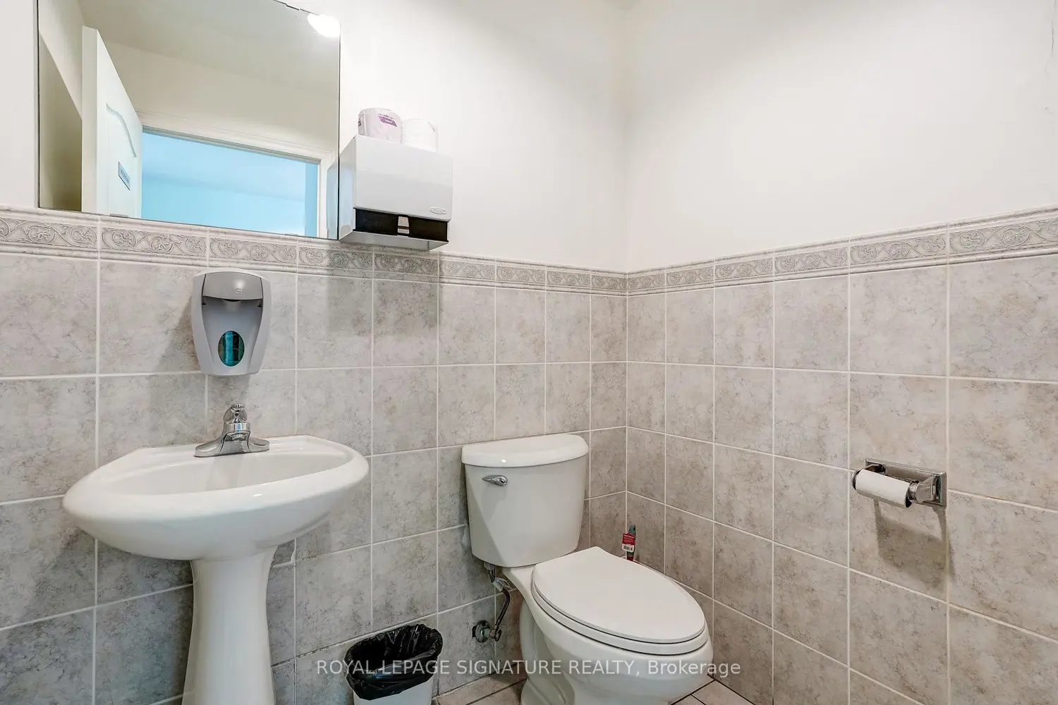 Additional image 18 of 483 Faith Drive 301