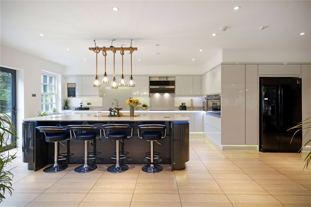 Additional image 27 of 8 bed detached house for salePowdermill Lane, Battle, East Sussex TN33