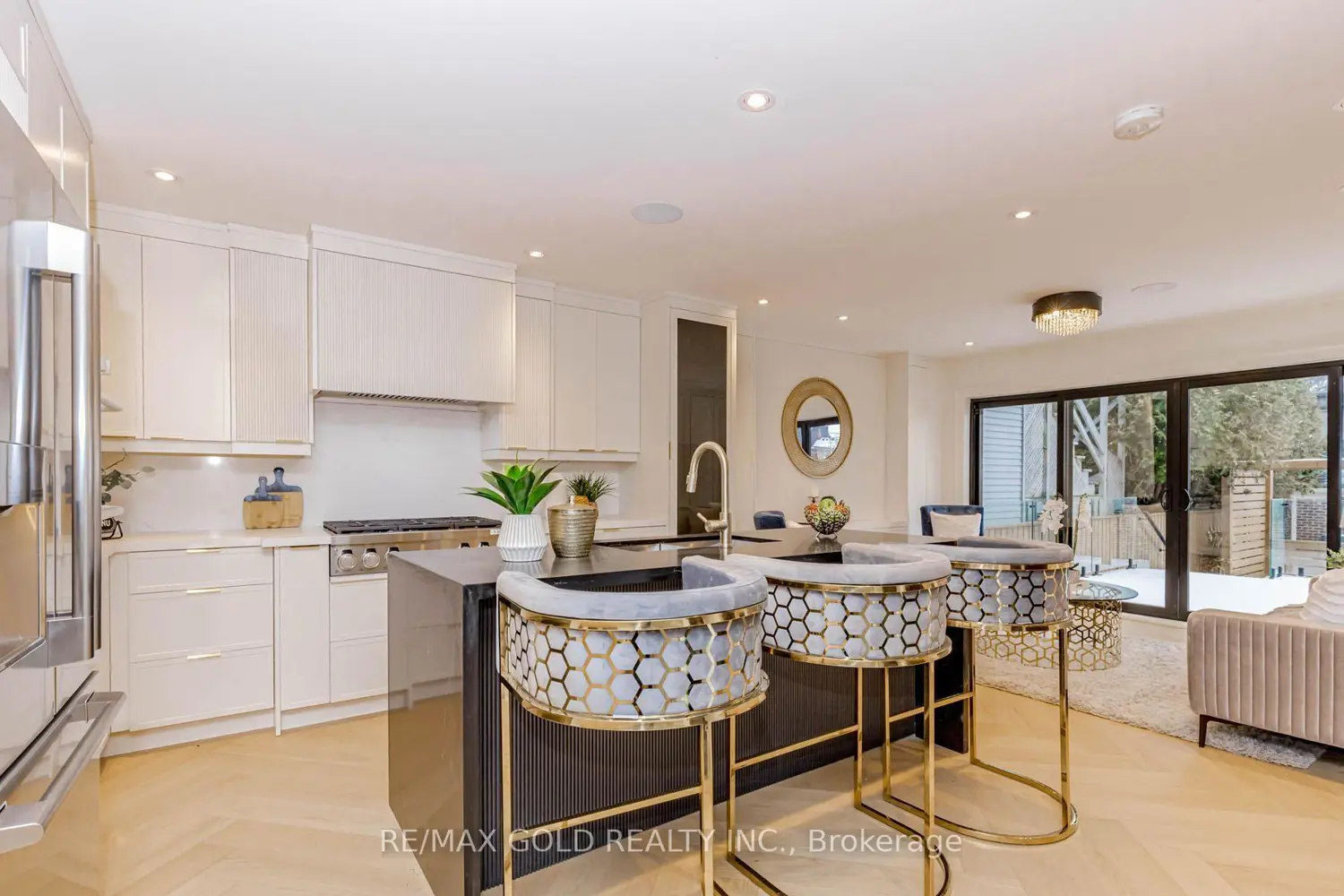 Additional image 4 of 786 Euclid Avenue