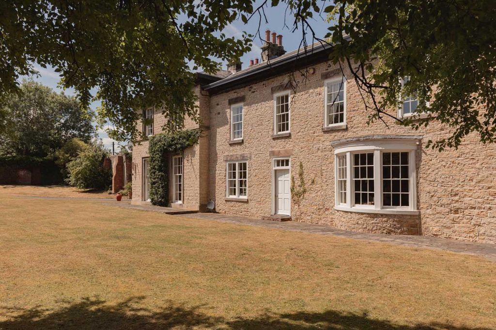 Additional image 27 of 4 bed country house for saleCoatham Hall, Coatham Mundeville, Darlington, County Durham DL3