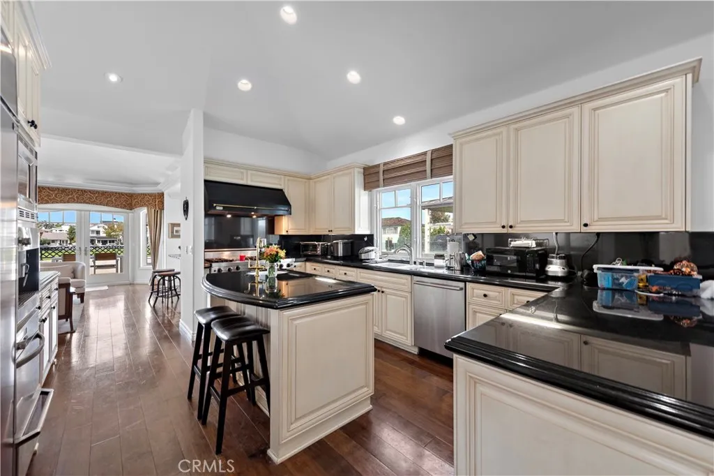 Additional image 35 of 414 Carnation Avenue Unit Upper, Corona Del Mar, CA 92625