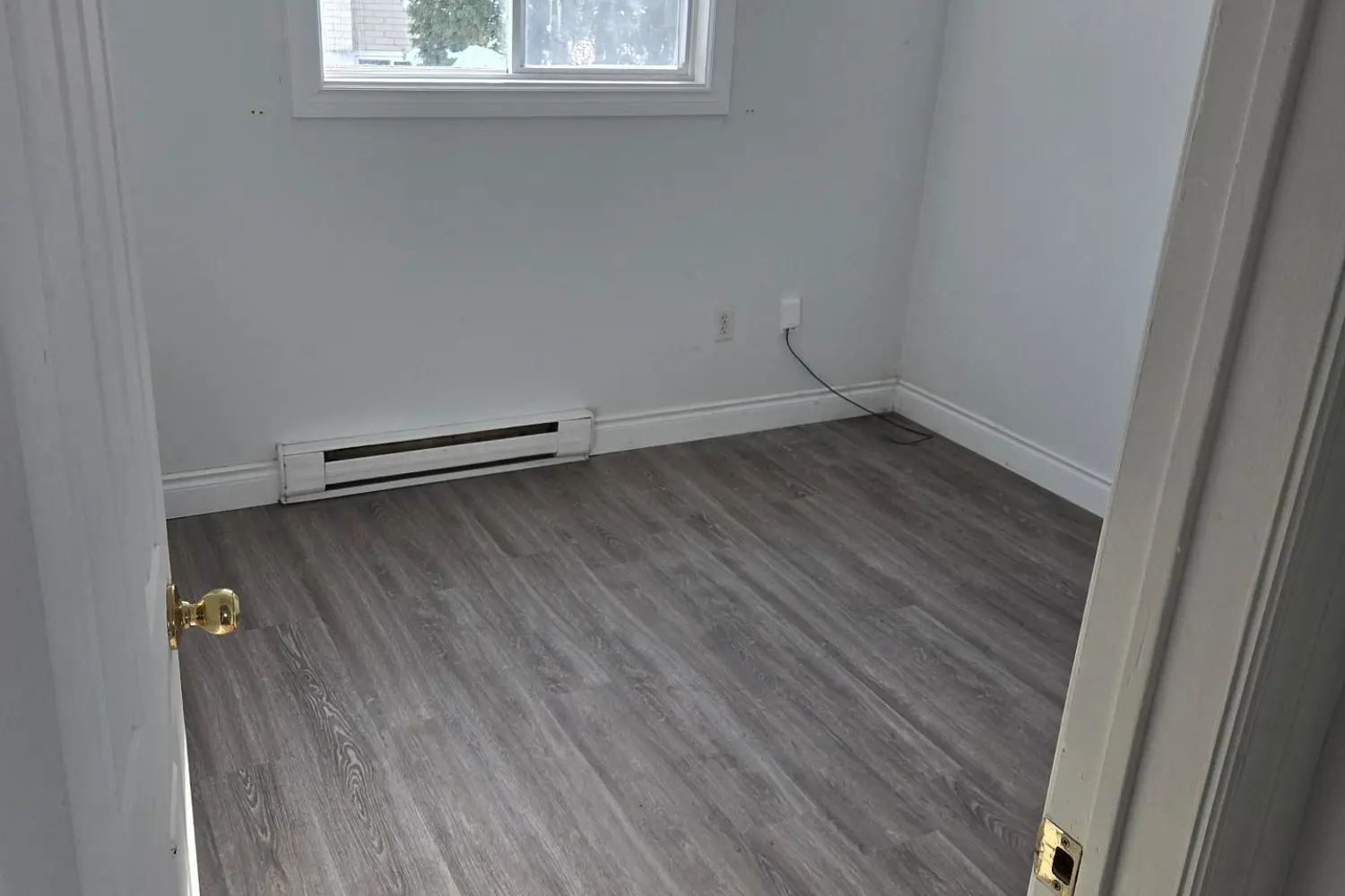 Additional image 13 of 380 Bayview Parkway