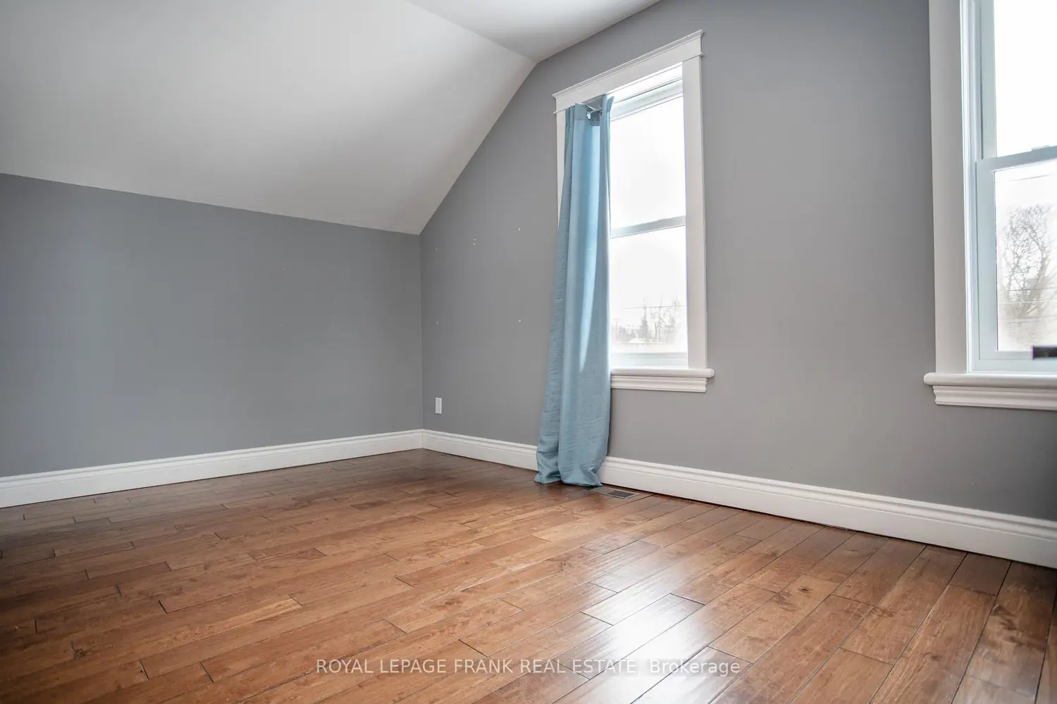 Additional image 11 of 385 Spring Street