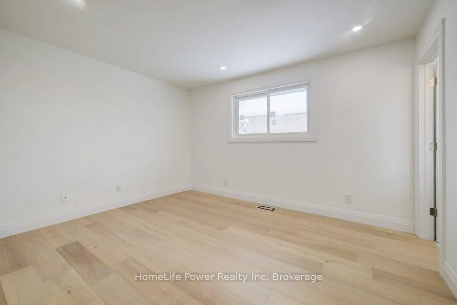 Additional image 10 of 328 The Country Way