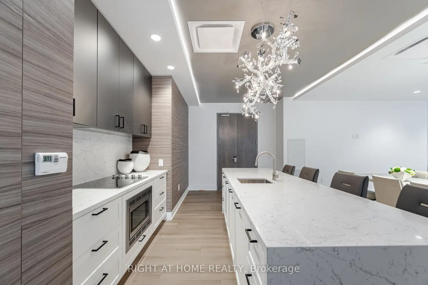 Additional image 17 of 42 Mill Street 105