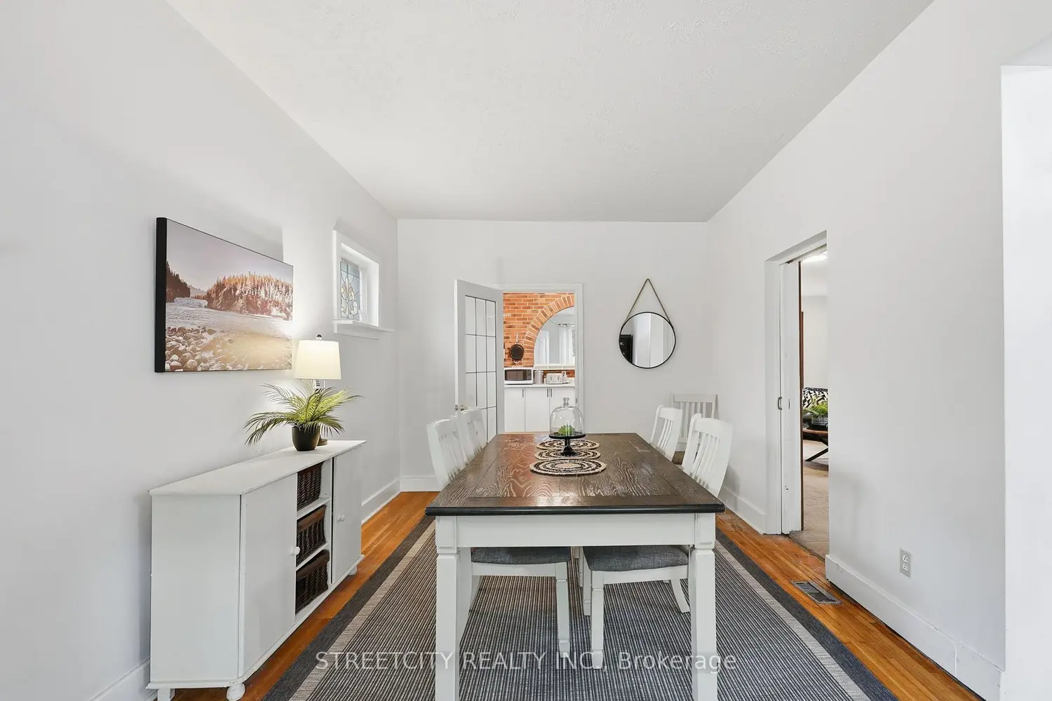 Additional image 6 of 8 Bellevue Avenue