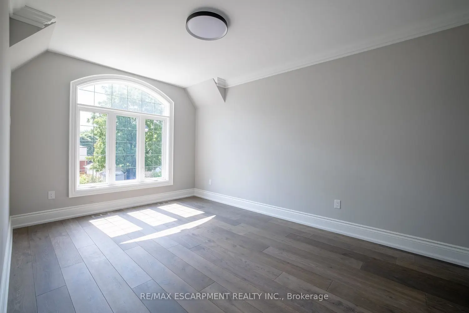 Additional image 9 of 31 Bayside Court