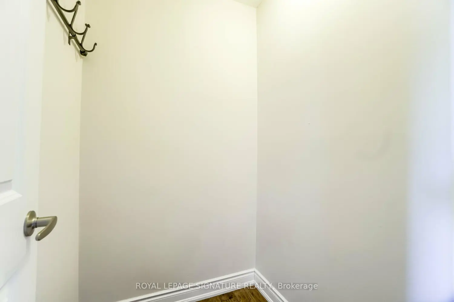 Additional image 11 of 9 Elite Road