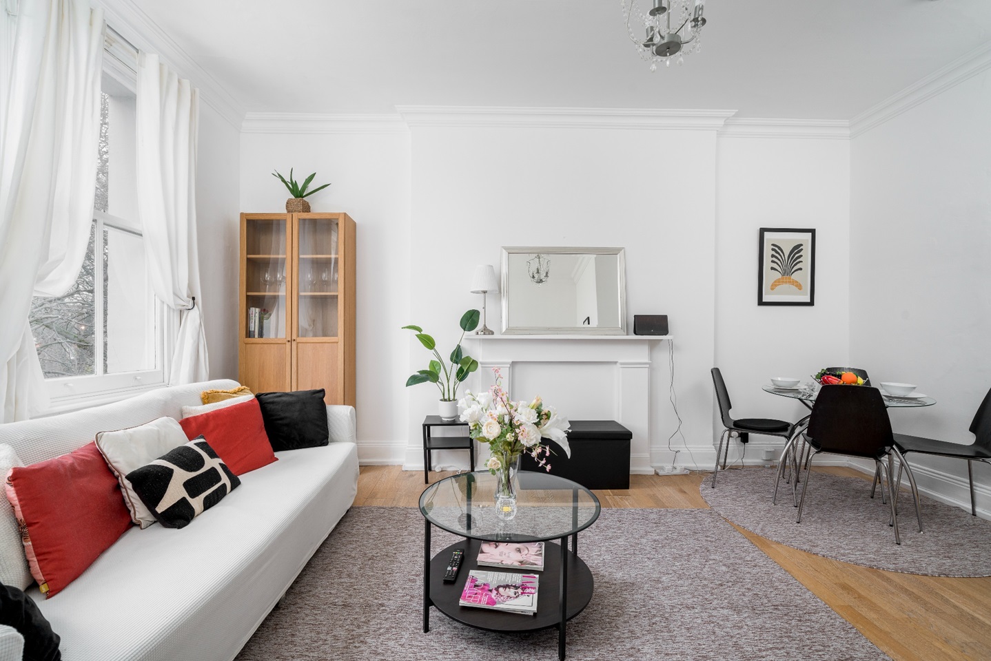 Additional image 2 of 2 Bed Flat, Warwick Road, SW5, N1 7GU