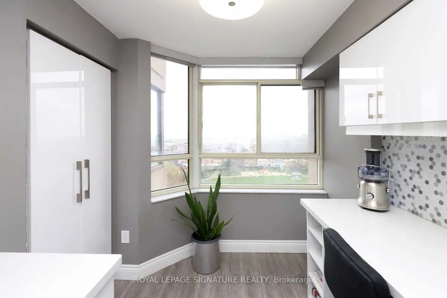 Additional image 5 of 100 County Court Boulevard 1101