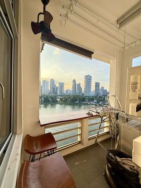 Additional image 7 of 5 Rhu Cross