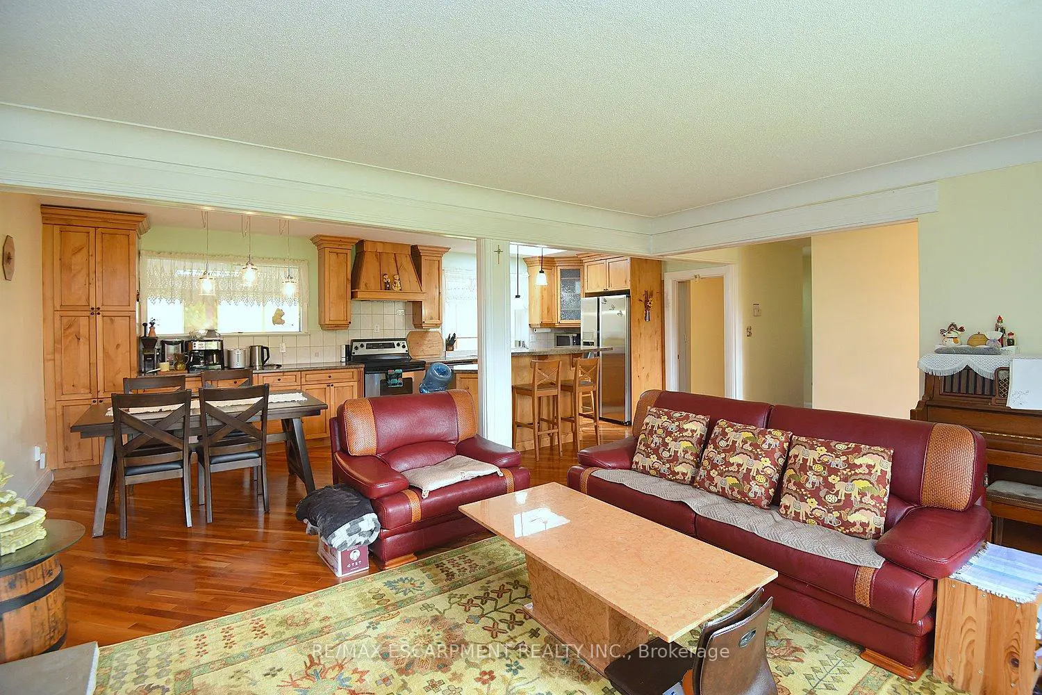 Additional image 2 of 564 Evans Road