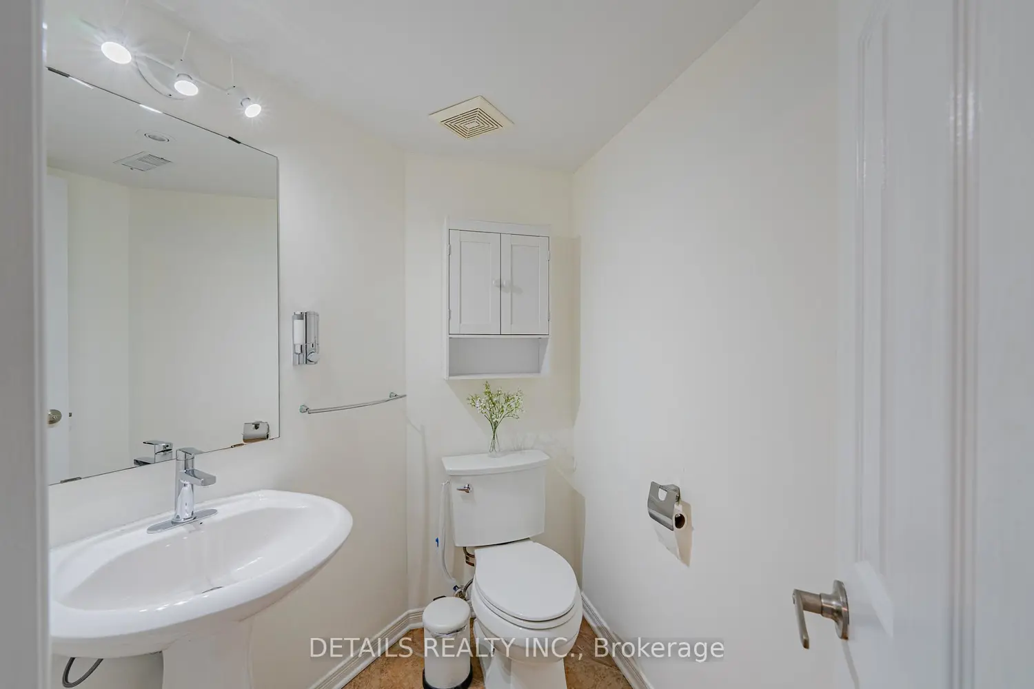 Additional image 7 of 376 Wiffen Private 20