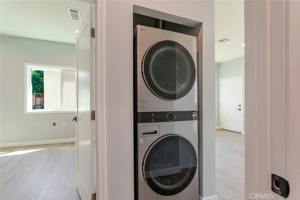 Additional image 25 of 944 Zook Drive Unit A, Glendale, CA 91202