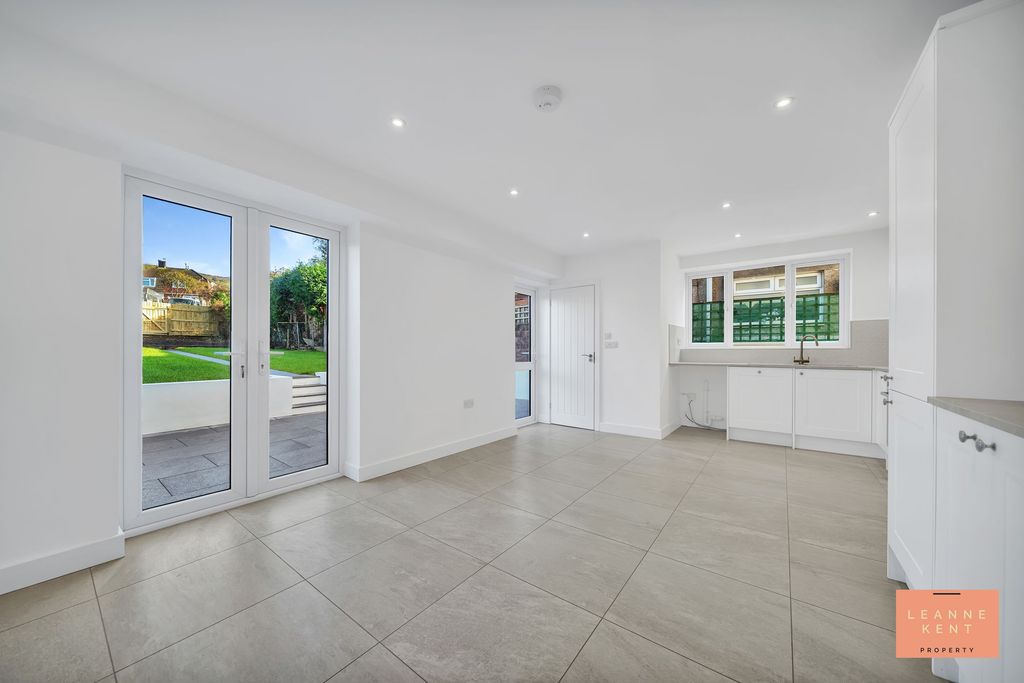 Additional image 9 of 3 bed semi-detached house for saleHillside Terrace, Bedwas CF83