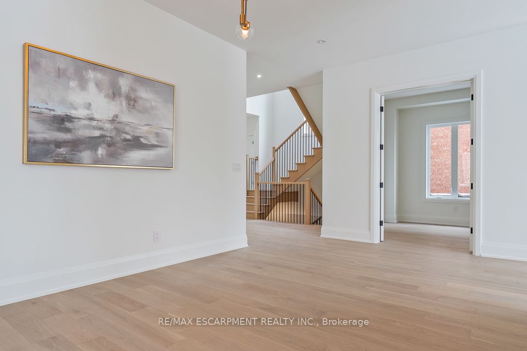 Additional image 4 of 2350 Eighth Line, Oakville, ON, L6H 7E6