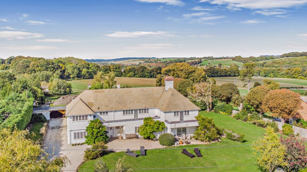 6 bed detached house for saleFolly Road, Lambourn, Hungerford, Berkshire RG17
