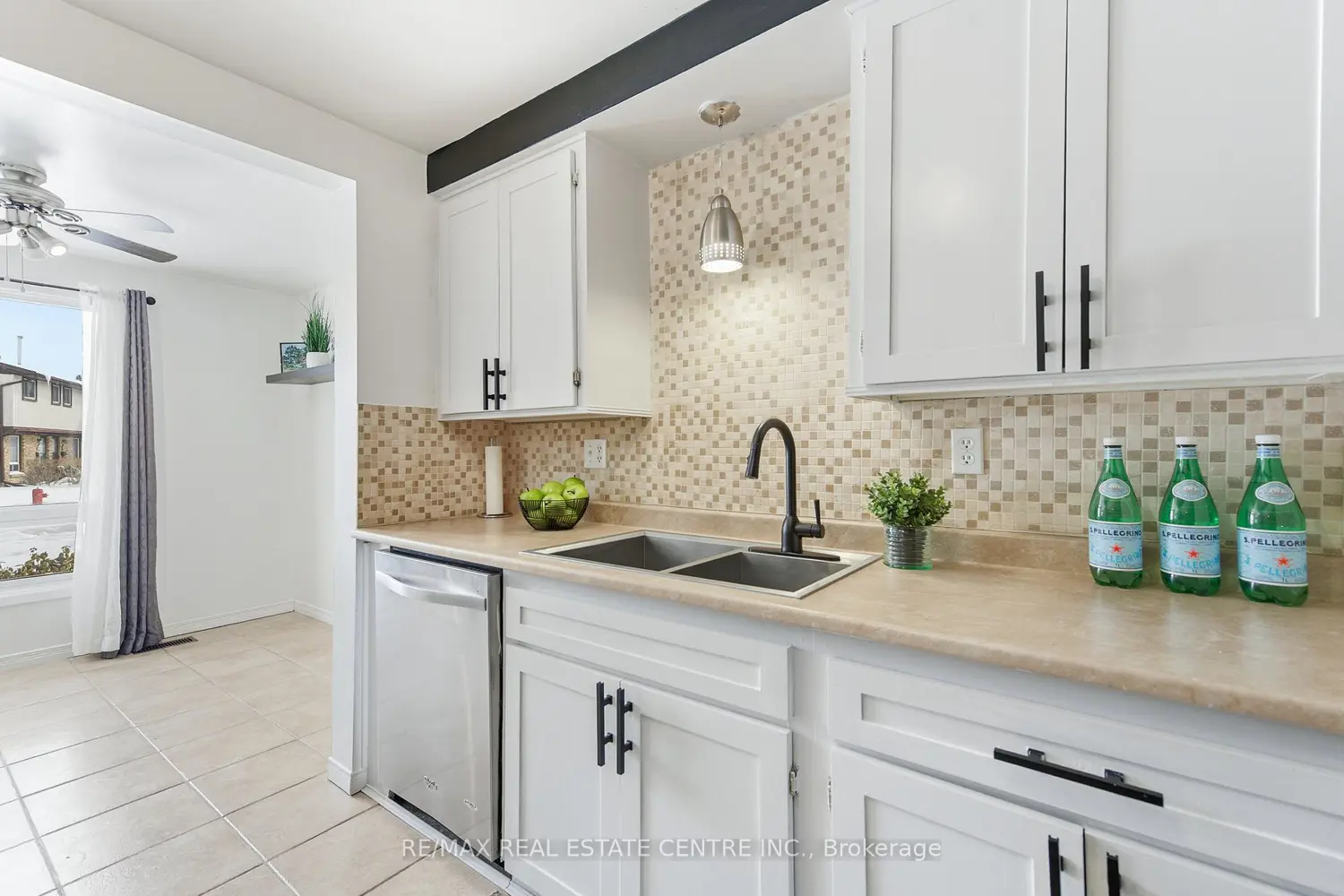 Additional image 5 of 210 Glamis Road 22