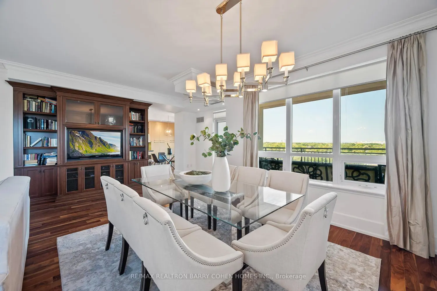 Additional image 8 of 662 Sheppard Avenue 805C