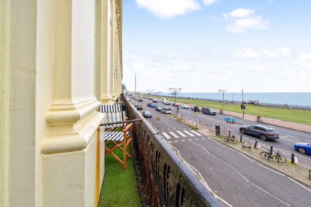 Additional image 25 of 2 bed flat for saleBrunswick Terrace, Hove BN3