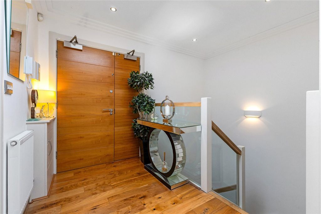 Additional image 2 of 3 bed flat for saleWesthaven, 1 Western Road, Canford Cliffs, Poole BH13