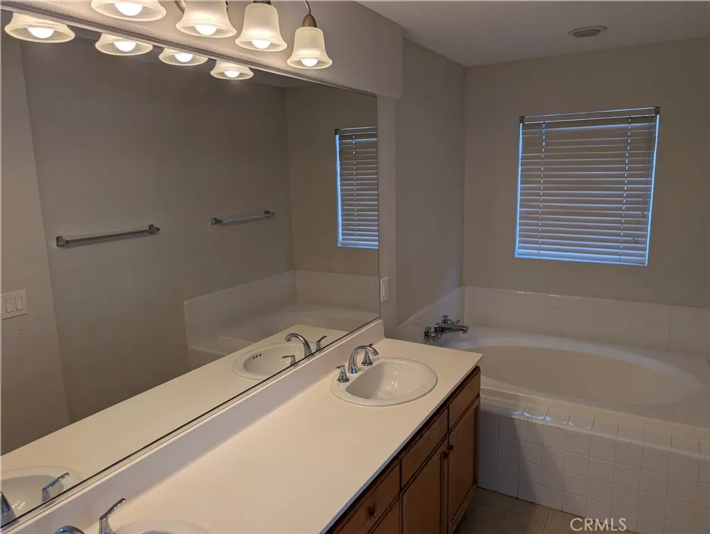 Additional image 9 of 1142 Shorecrest Ln, Huntington Beach, CA 92648